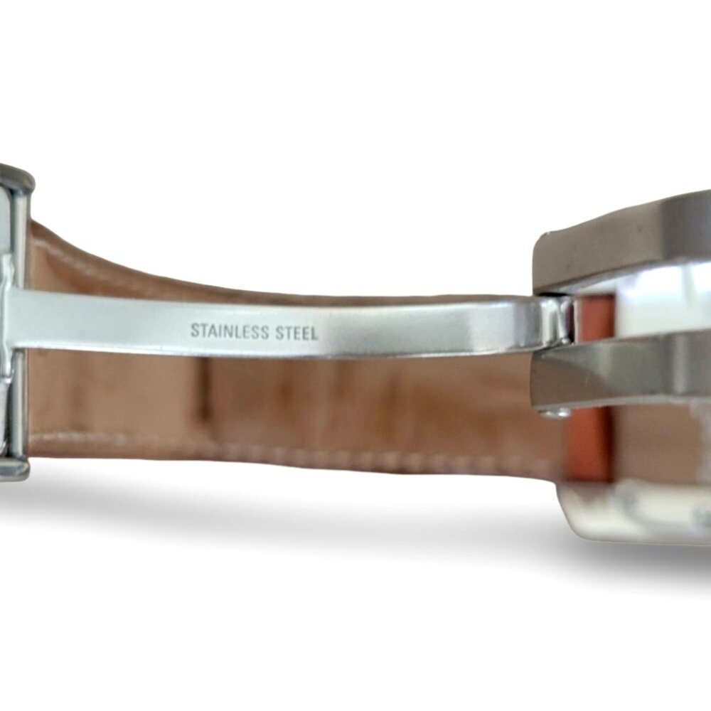Baume & Mercier Men’s Swiss Watch | Rectangular Case | Swiss Made - Picture 12 of 16